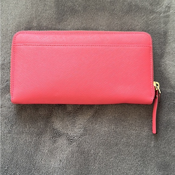 Kate Spade wallet - Picture 2 of 3